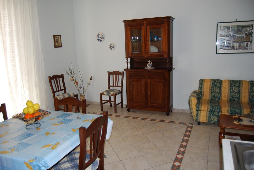 Appartamento Al Mare Cusumano ترابيتو الغرفة الصورة